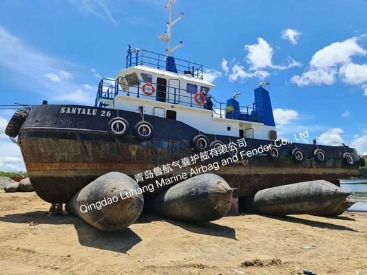 समुद्री inflatable एयरबैग Shipyards Ship Salvage Airbags 1.5 X 10m 8 परतें