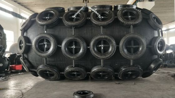 ISO17357 बेरिंग नायलॉन रबर मरीन बोट फेंडर्स